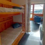 Situe En Plein Centre A Deux Pas Des Pistes. Besse-et-Saint-Anastaise